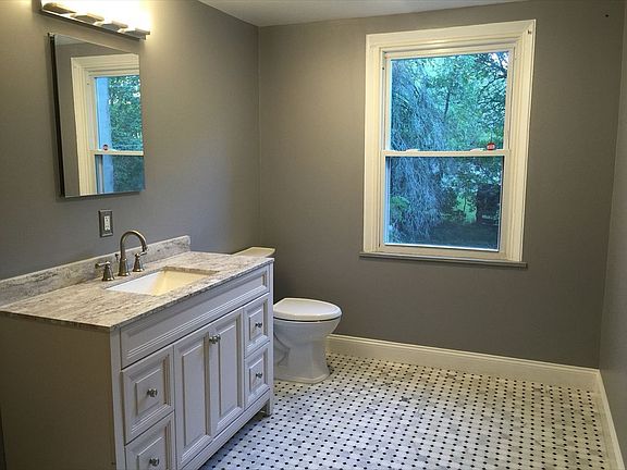 4th image of 3544 Jordan Rd