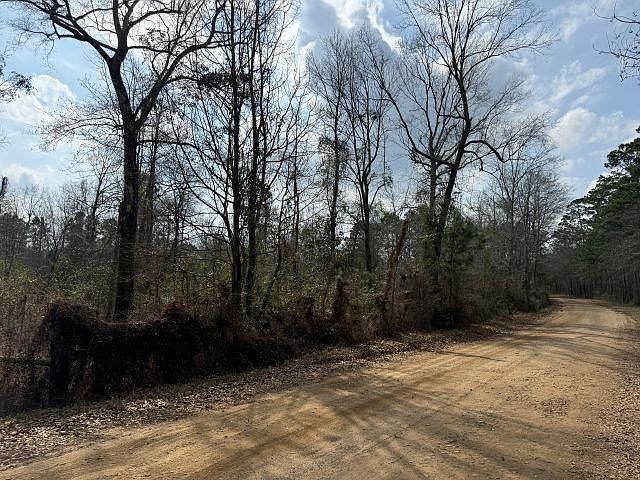 1st image of County Road 3107