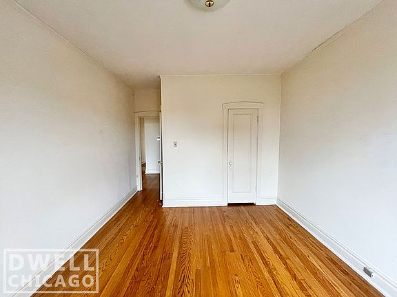 5th image of 1029 W North Shore Ave #1051-3E