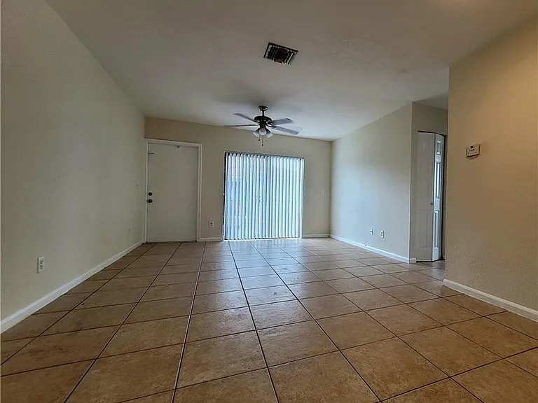 11096 Royal Palm Blvd — Photo 6