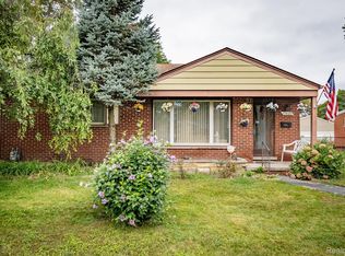17433 Delaware Ave, Redford, MI 48240