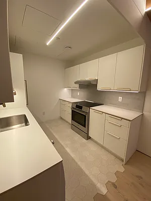 Rented by Compass | media 22