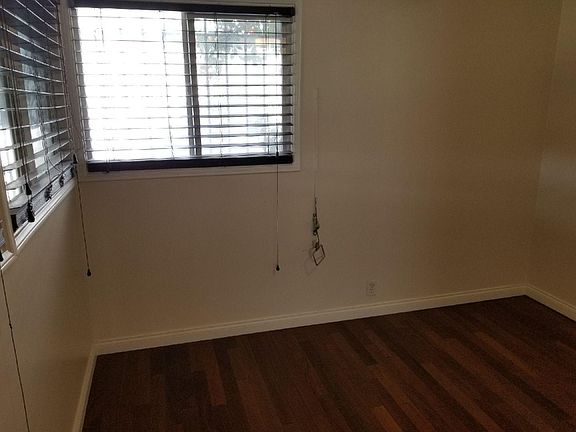 5th image of 10006 Paloma Ave