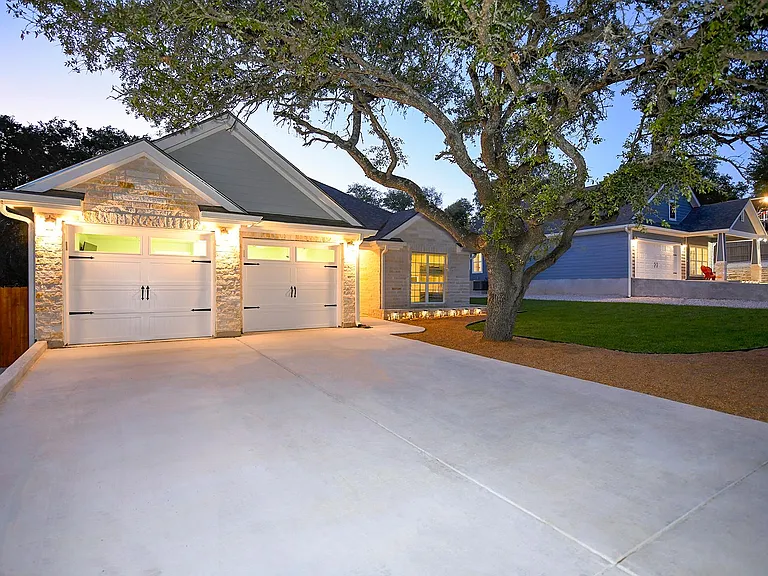 1119 Fairway Dr — Photo 7