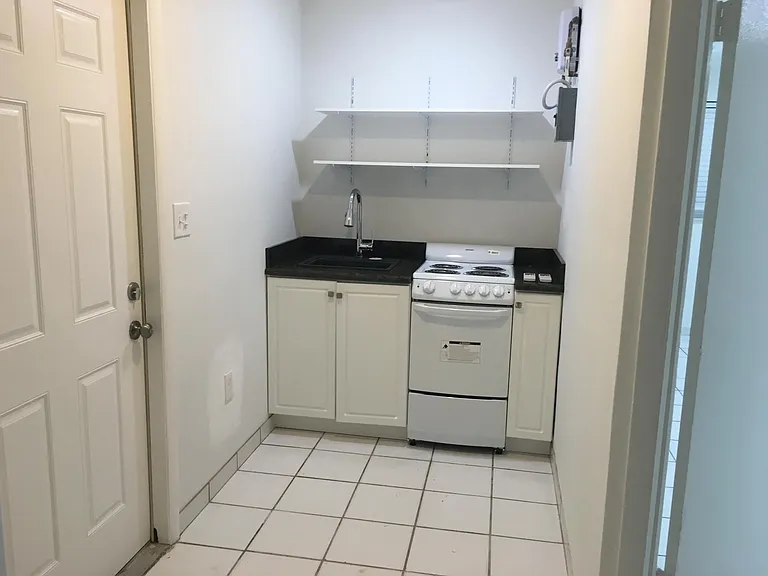 6700 Bird Rd — Photo 2