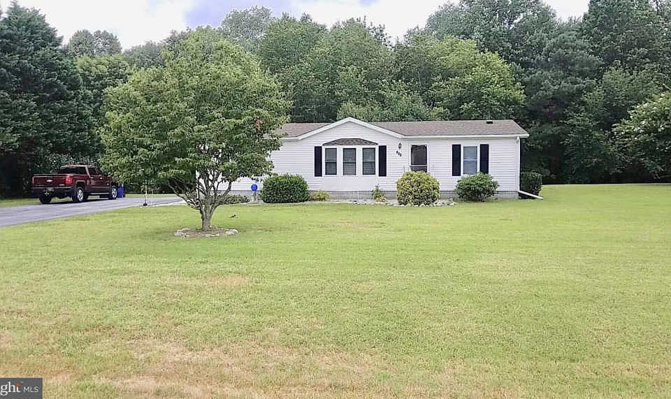 1st image of 706 Fernwood Dr