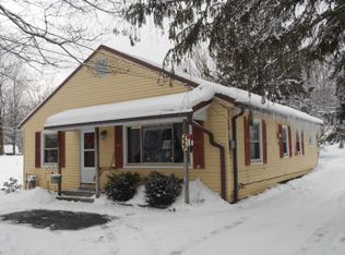 359 Wilson Mills Rd, Chardon, OH 44024