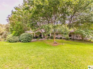 888 Shanklin Rd, Belton, TX 76513