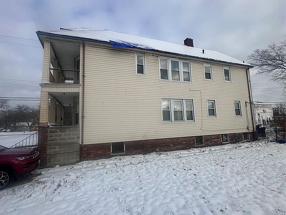 3rd image of 15114 Holmur St