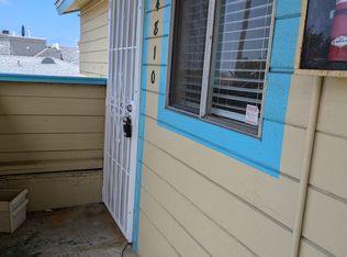 4810 Santa Cruz Ave, San Diego, CA 92107