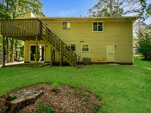 3rd image of 4061 Faron Ct