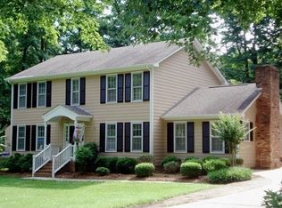 5222 Russell Rd, Durham, NC 27712