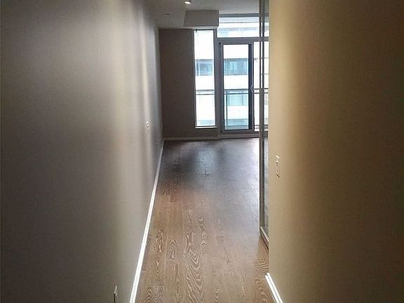 4th image of 45 Charles St E #3908