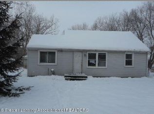 4506 Hughes Rd, Lansing, MI 48910