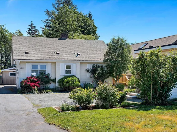 1068 Holmes St, Duncan, BC V9L 2C8