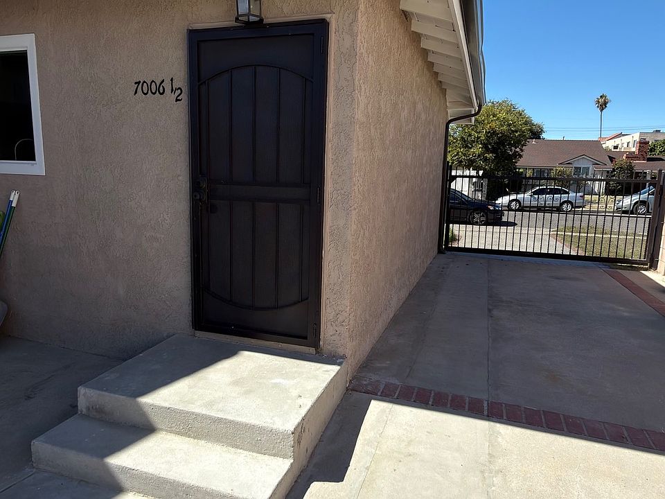 7006 1/2 Alcove Ave
North Hollywood, CA 91605