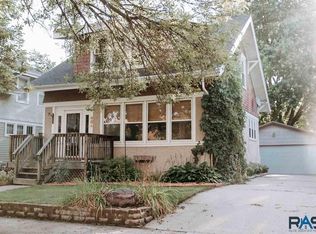 904 S Summit Ave, Sioux Falls, SD 57104