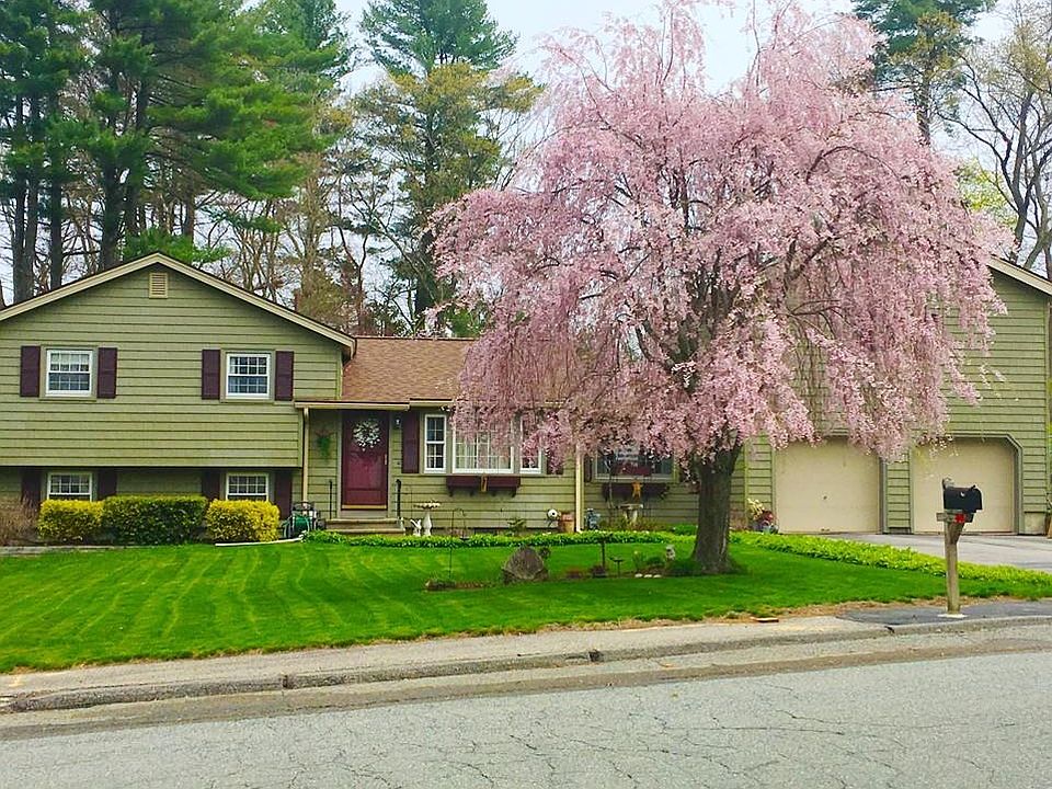1st image of 64 Miles Standish Dr