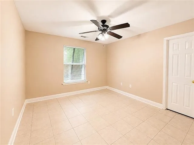 35218 Melody Ln — Photo 11