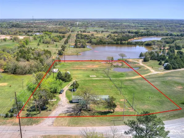 1201 S 13th St, Tecumseh, OK 74873