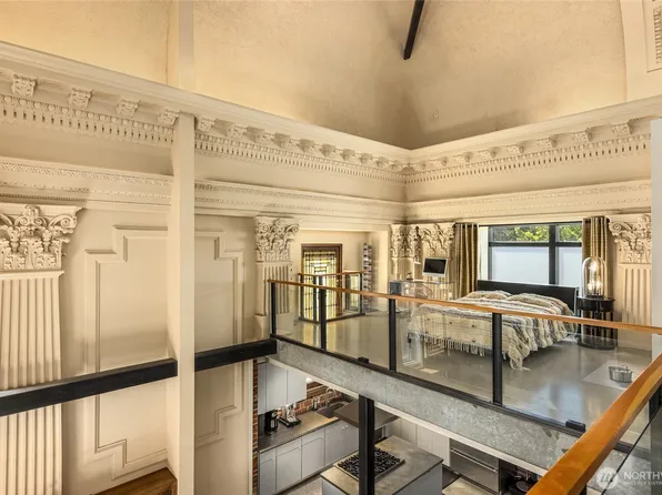 1843 16th Avenue #2, Seattle, WA 98122