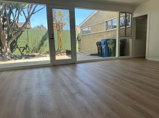 6213 Commodore Sloat Dr, Los Angeles, CA 90048