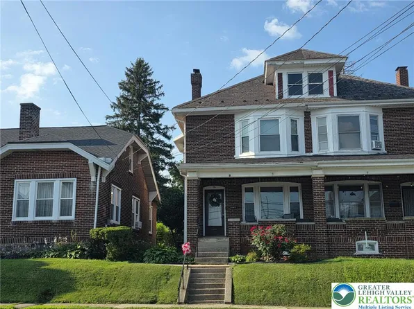 116 E High St, Hellertown, PA 18055