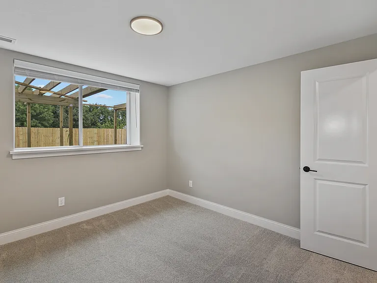 602 Rapp Dr #B — Photo 26