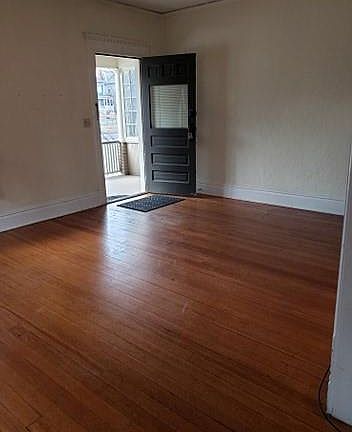 3rd image of 1513 N Nevada Ave