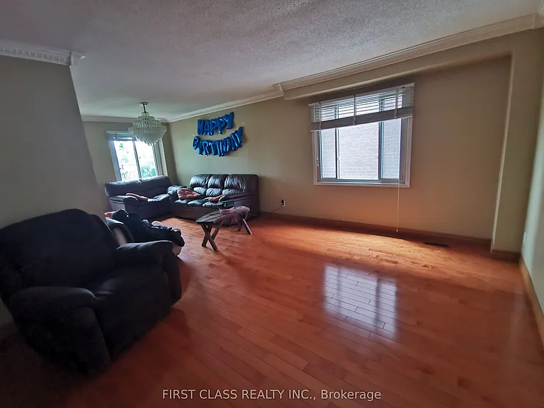 324 Winfield Ter #MAIN2ND FLOOR — Photo 5