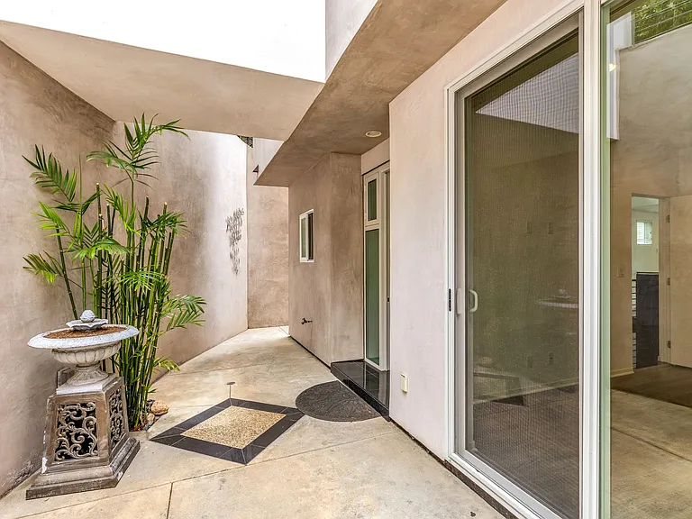 384 Loma Ter — Photo 38