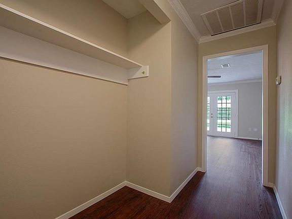 4th image of 4205 Ember Ln