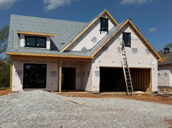 44 Foster Dr, Florence, AL 35633