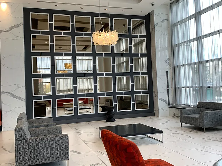 3600 Highway 7 #Penthouse O2 — Photo 2