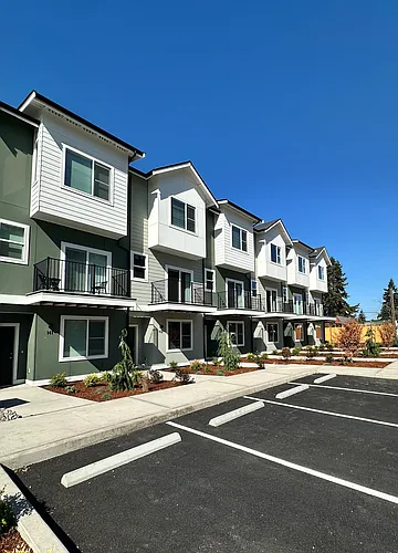 11208 Kline St SW #J-4 Photo 1