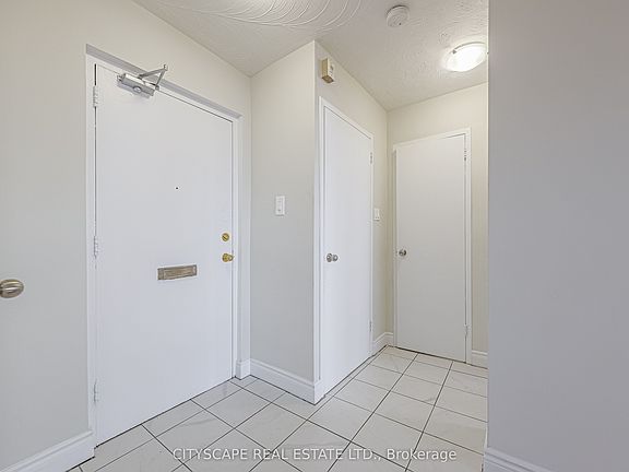 5th image of 100 Rowena Dr #603