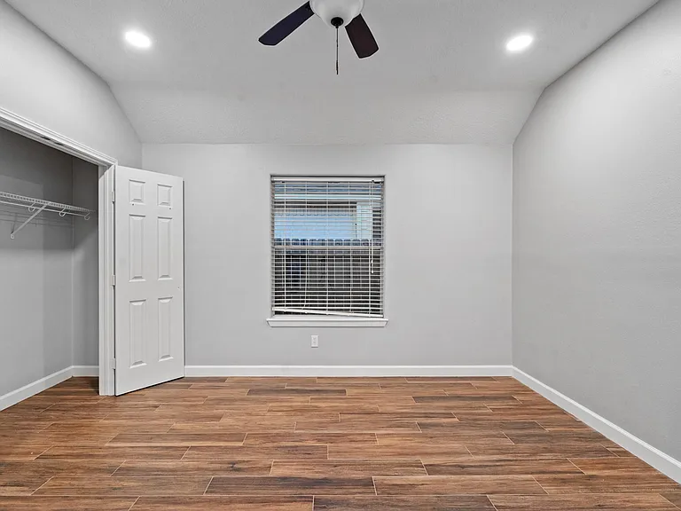 3514 Ironloft Ct — Photo 31