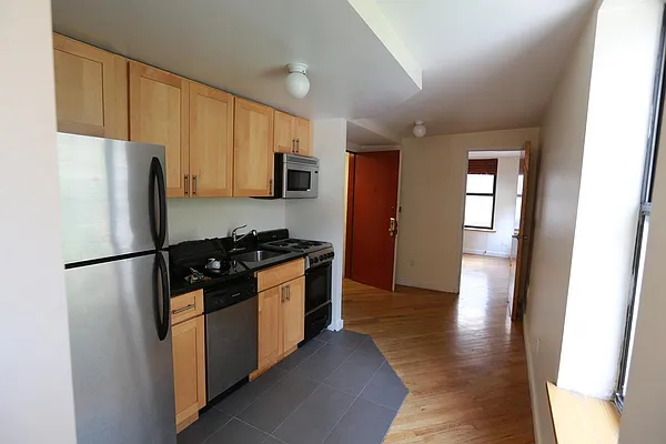 Rented by Modlin Group | media 20