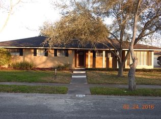 445 Sharon Dr, Corpus Christi, TX 78412