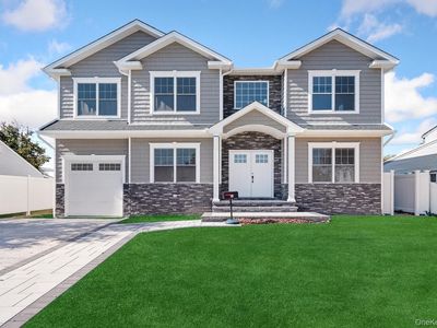 30 Virginia Road, Syosset, NY, 11791