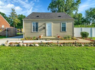 3734 Berkshire Ave, Warren, MI 48091
