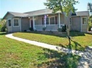 1402 S Thousand Oaks Dr, Nixa, MO 65714