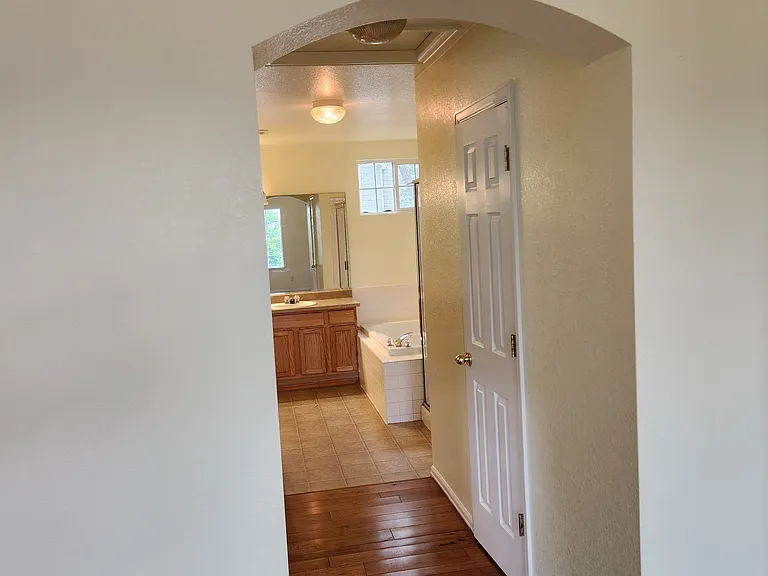 2265 Dogwood Cir — Photo 5