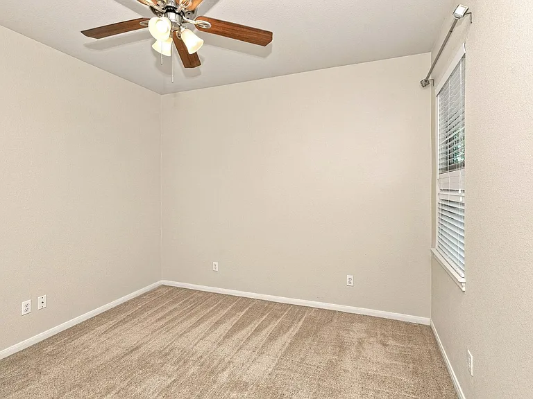 11400 Parmer Ln #90 — Photo 11