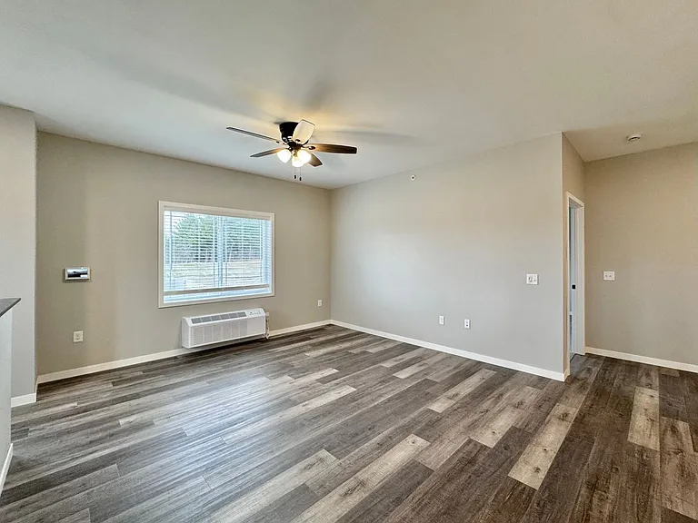 765 Meridian St — Photo 31