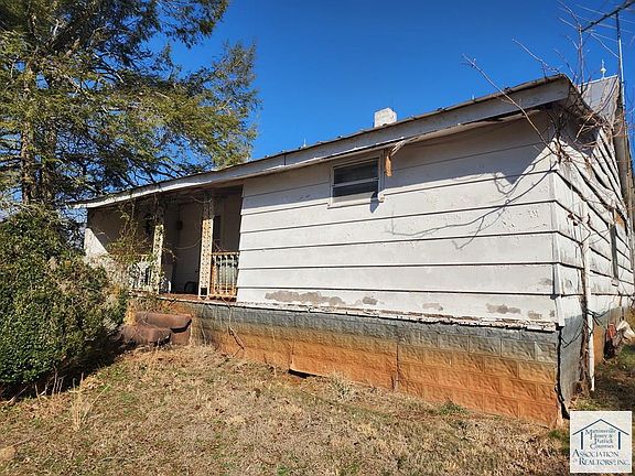 2nd image of 24 Robertson Dr