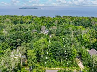 79 Wozniak Rd, Penetanguishene, ON L9M1W6