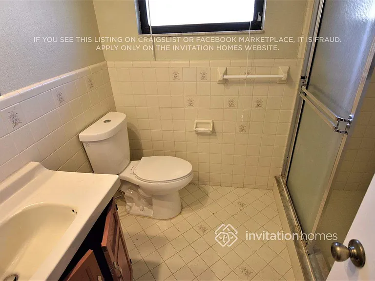10948 Tangora St — Photo 16