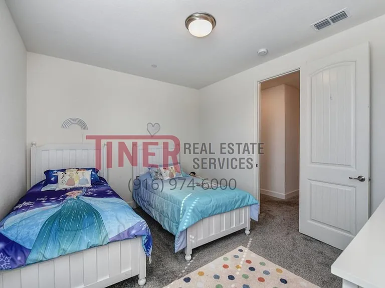 4016 Setucket St — Photo 30