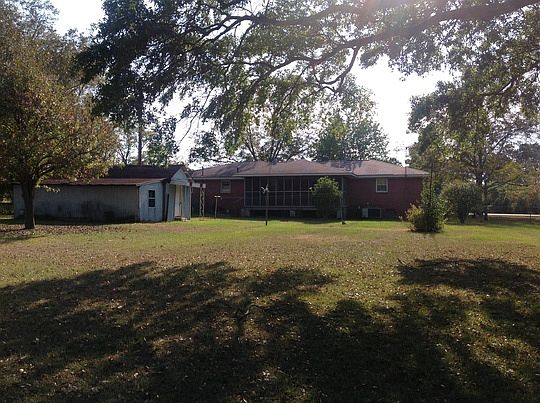 2nd image of 224 Lakeview Church Rd